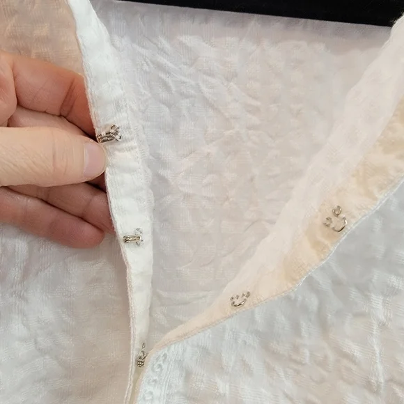 Sundance White Textured Fabric Blouse - Picture 3 of 6